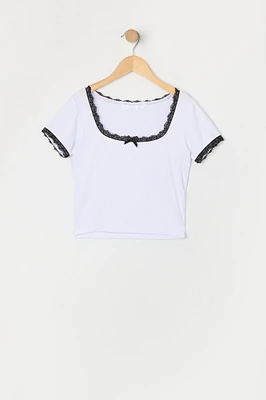 T-shirt côtelé avec liséré de dentelle boucle pour fille