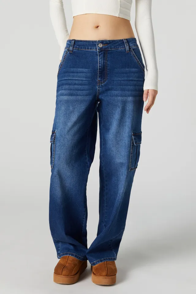 Multi-pocket wide-leg cargo jean