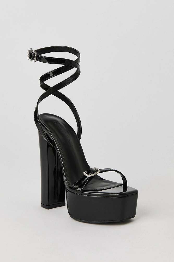 Chausseures à talon plateforme et lanière