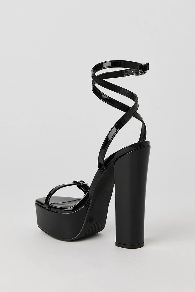 Chausseures à talon plateforme et lanière