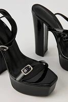 Chausseures à talon plateforme et lanière