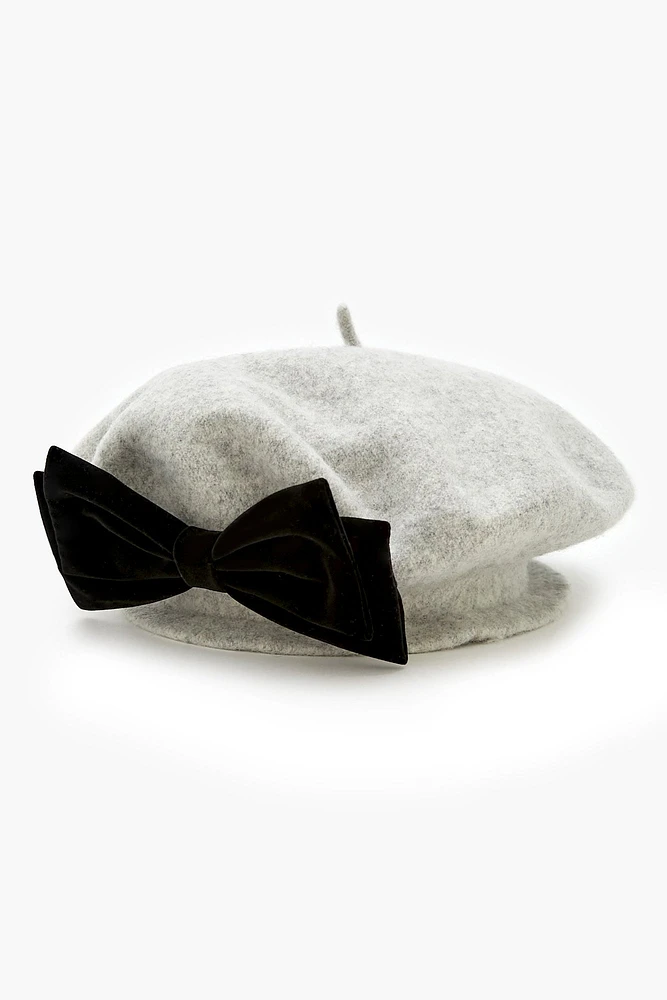 Velvet Bow Beret