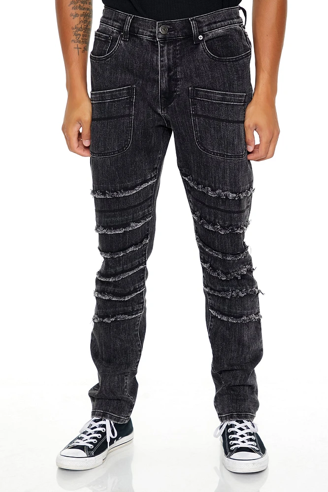 Mid Rise Frayed Slim Fit Jean