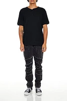 Mid Rise Frayed Slim Fit Jean