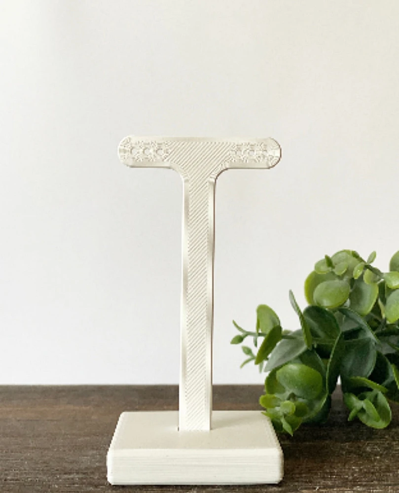 Tessi Jewelry Holder