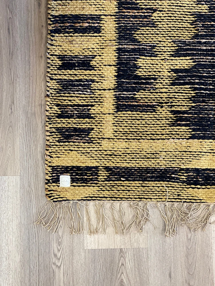 Tissaia Rug