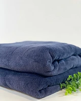 Plushy Throw -Navy