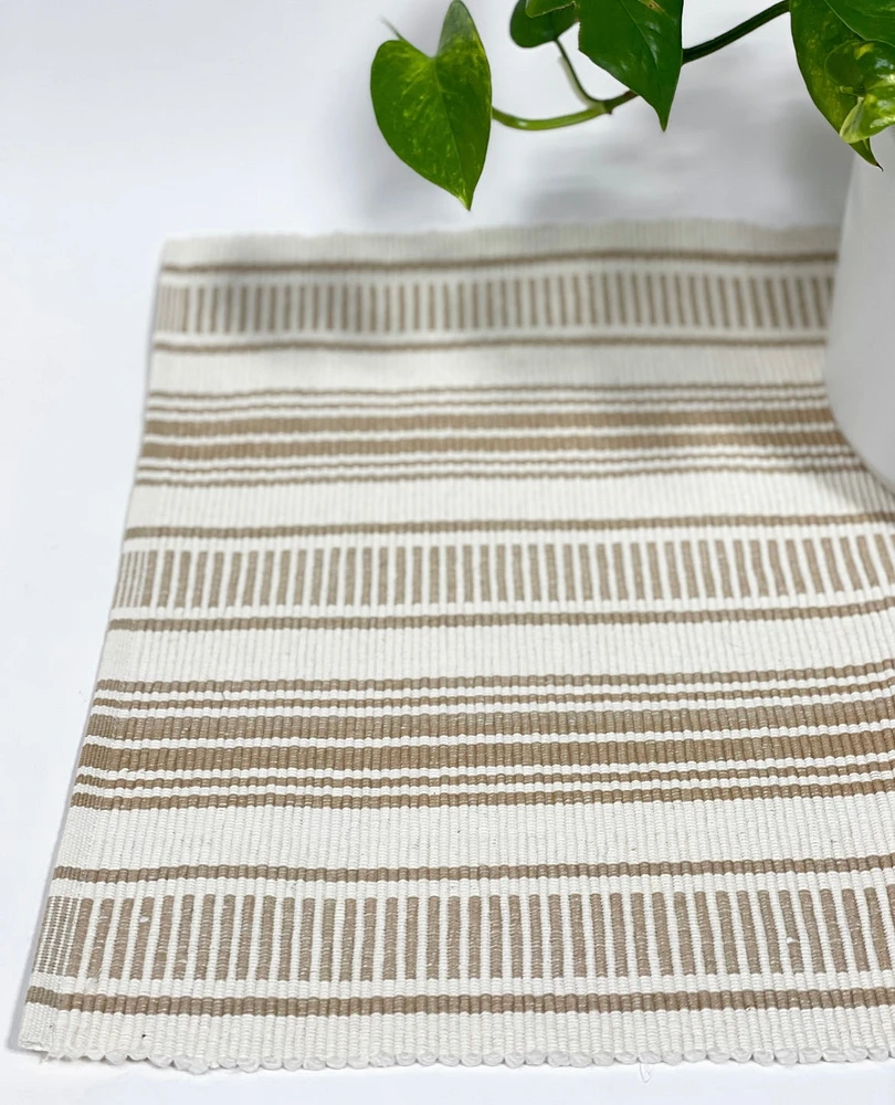 June Table Runner