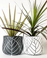 Embossed Leaf Pots