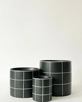 Pepper Plant Pot -Black