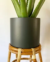 Kendall Black Pot Collection