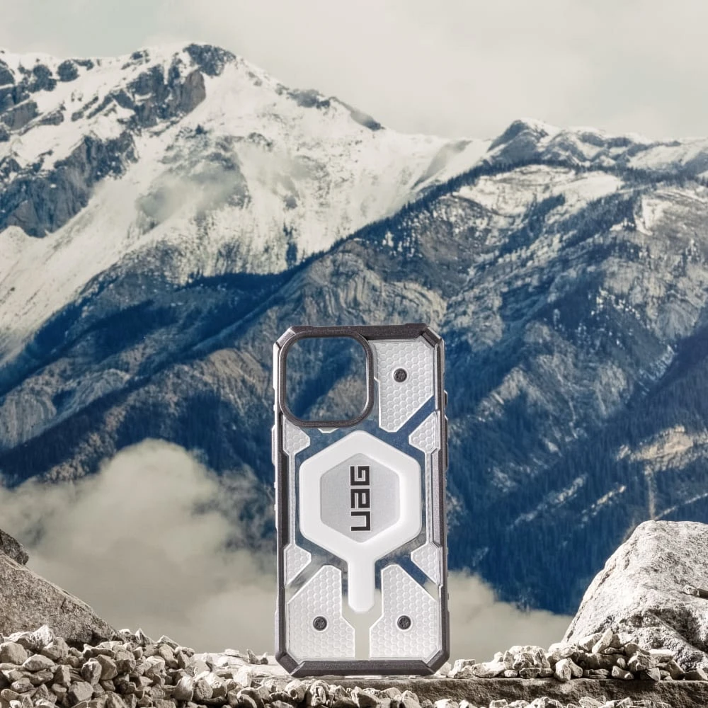 tui Pathfinder Clear d'UAG avec MagSafe pour iPhone 16 Pro Max