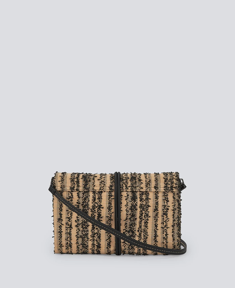 Bolso trenzado con textura mujer