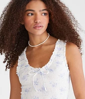 Floral Scoop-Neck Cropped Crinkle Tank