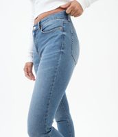 Seriously Stretchy High-Rise Jegging