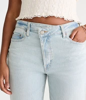 Curvy High-Waisted Baggy Jean