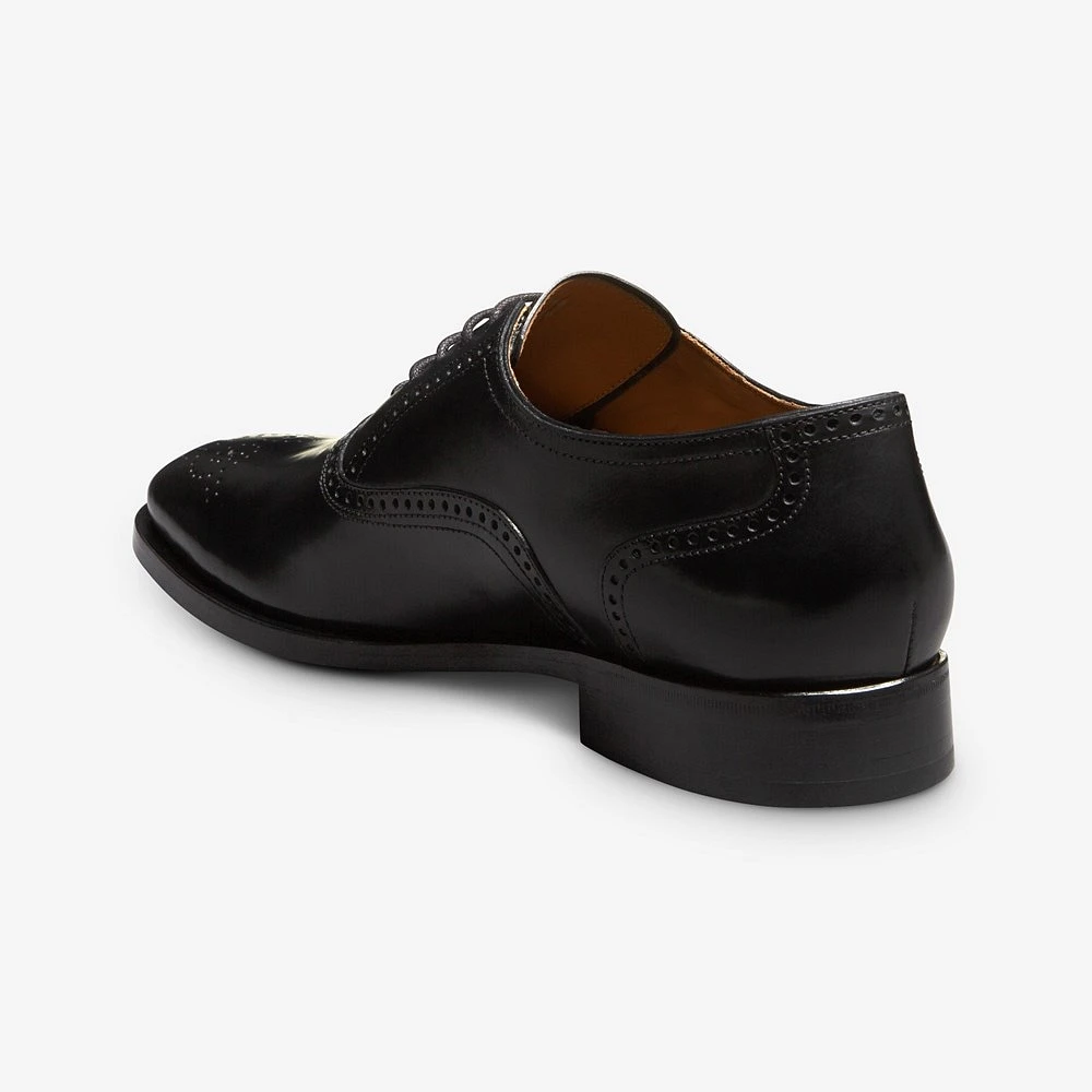 Siena Medallion Oxford Dress Shoe