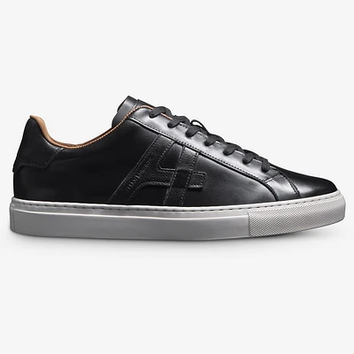 Center Court Lace-up Sneaker