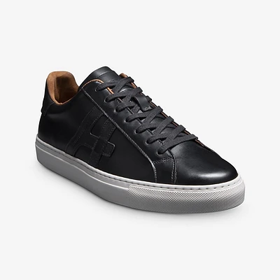 Center Court Lace-up Sneaker