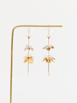 Floating Metal Flower Dangle Earrings