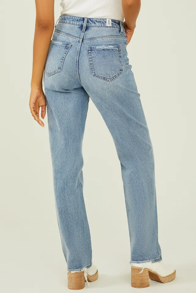 Zora Slim Straight Leg Jeans in Light Wash