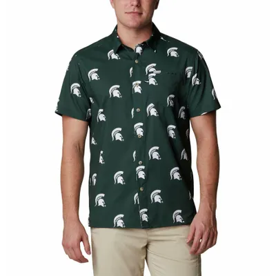 Spartans | Michigan State Columbia Men's Super Slack Tide Printed Shirt Alumni Hall