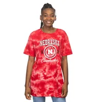 Huskers | Nebraska Women's Cloud Wash Arch Laurels Oversized Tee Alumni Hall