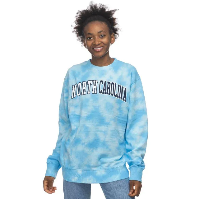 Men's Champion Navy North Carolina Tar Heels Alumni Logo Stack Pullover Hoodie