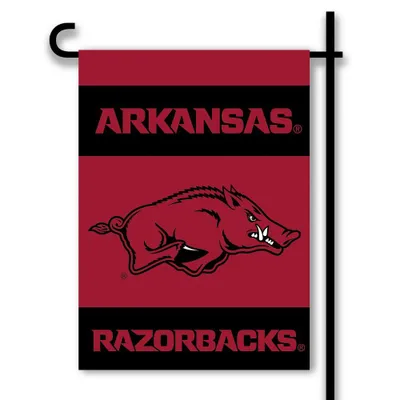  Razorbacks | Arkansas Garden Flag | Alumni Hall