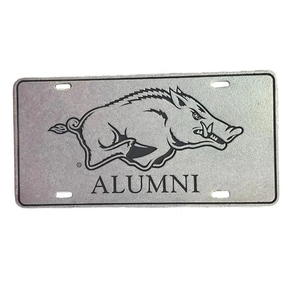  Razorbacks | Arkansas Alumni Pewter License Plate | Alumni Hall