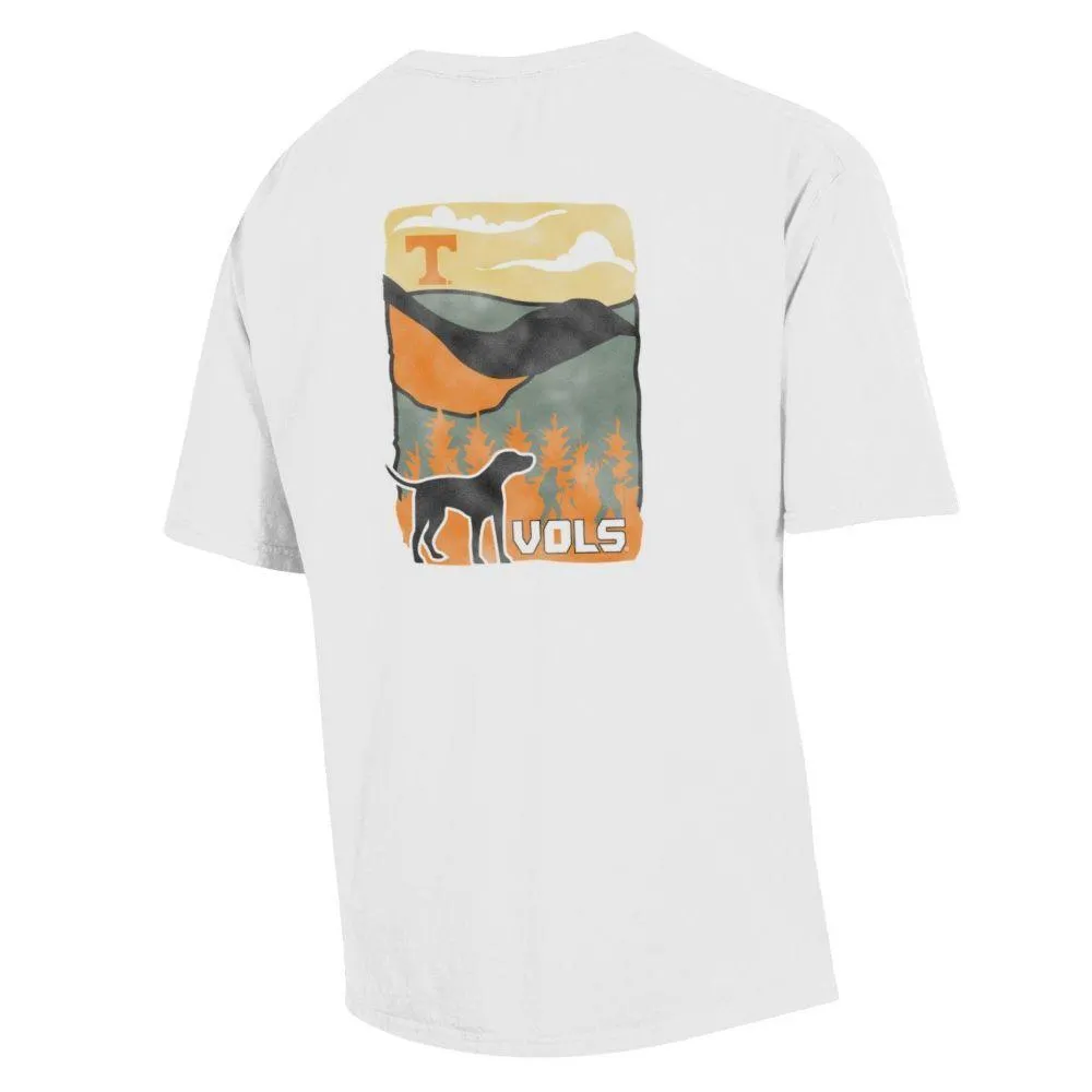 Vols | Tennessee Dog Mountains Comfort Wash Tee Alumni Hall