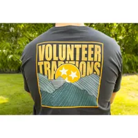 Ahs | Volunteer Traditions Summitt Pocket Tee Alumni Hall