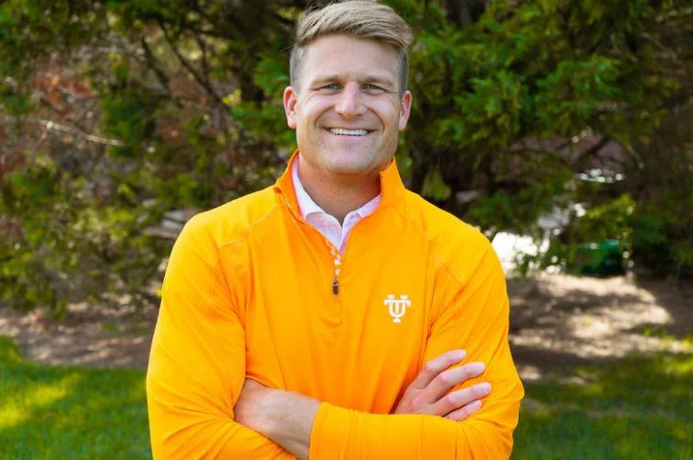 Tennessee Volunteer Traditions Interlocking UT Sport Pullover