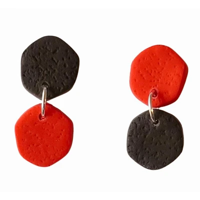 Red and Black Sweet Tree Jewelry Laine Mismatched Circle Earrings