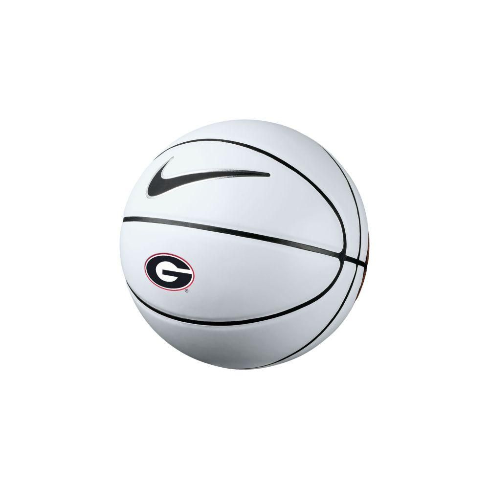  Bulldogs | Georgia Nike Autograph Basketball | Alumni Hall