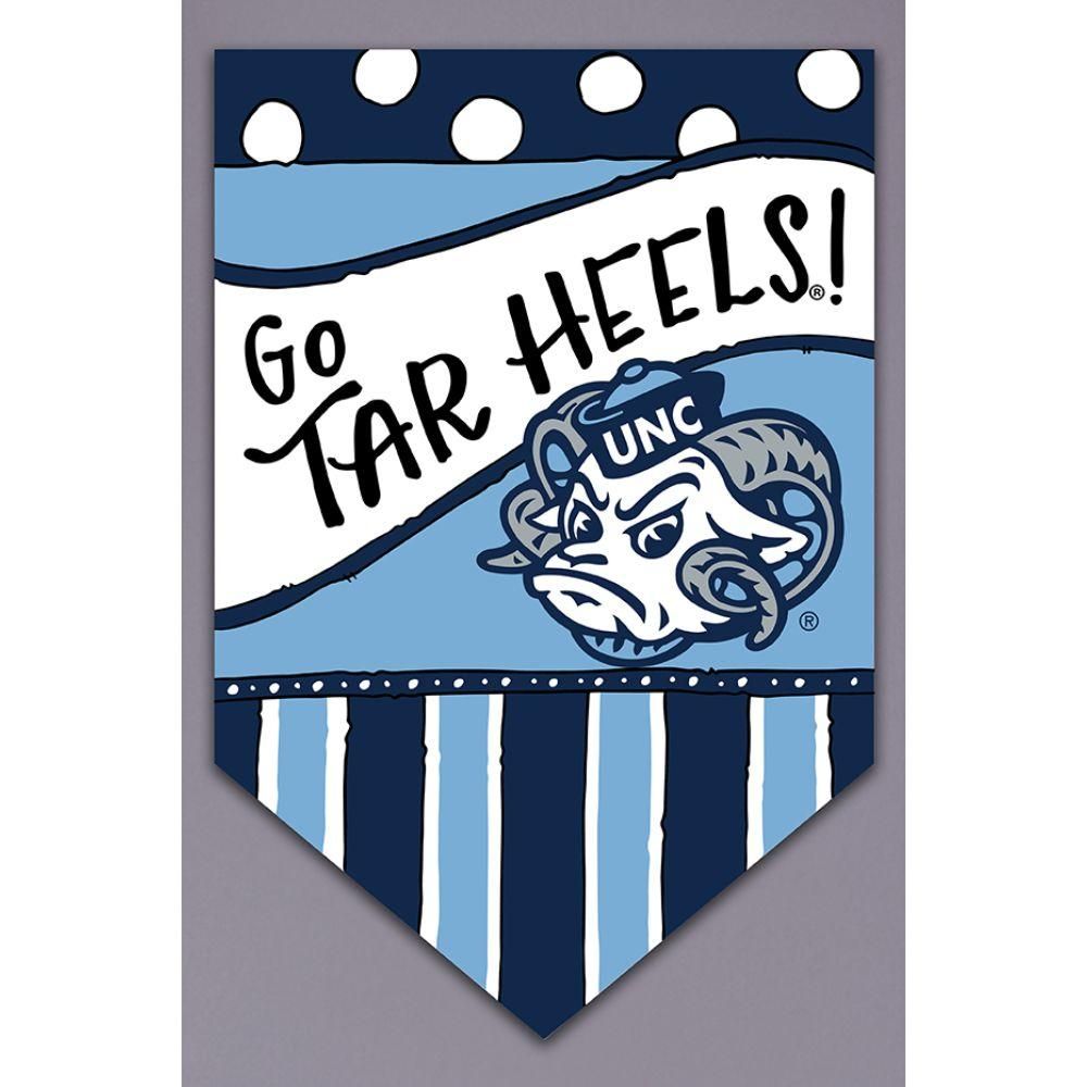  Unc | Unc Magnolia Lane Go Tar Heels Garden Flag | Alumni Hall