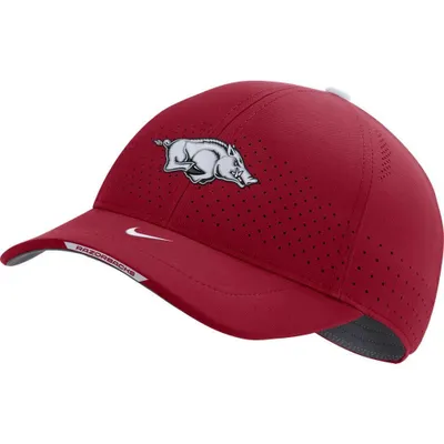  Razorbacks | Arkansas Nike Men's Sideline Aero C99 Swooshflex Hat | Alumni Hall