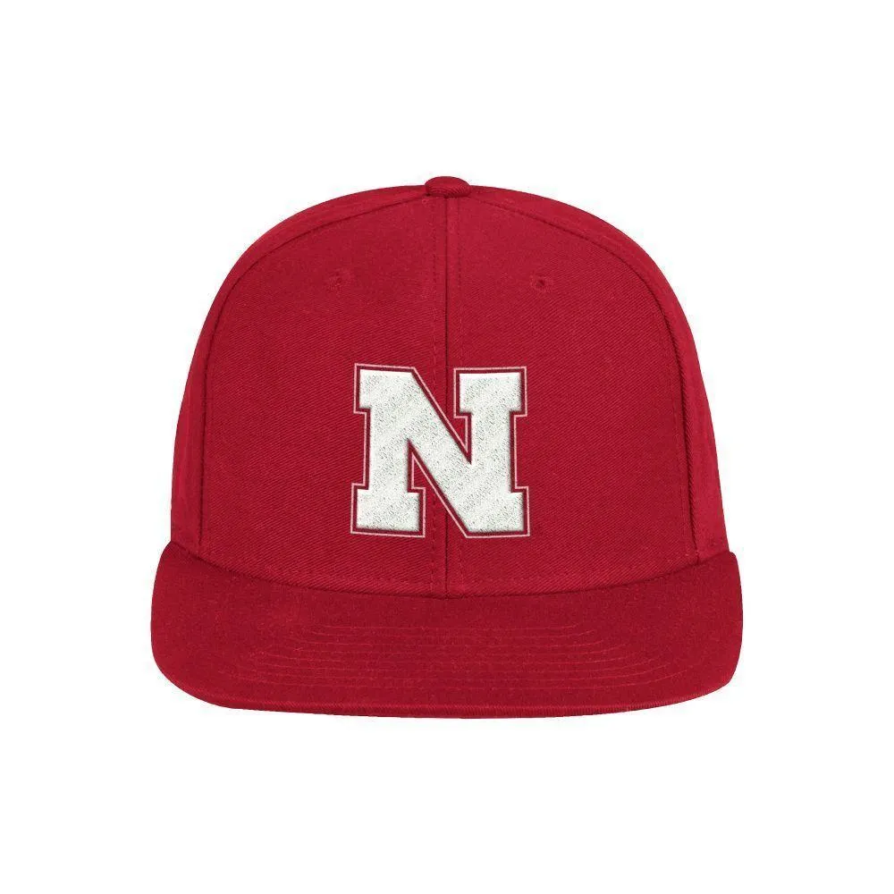  Huskers | Nebraska Adidas Flatbrim Snapback Hat | Alumni Hall