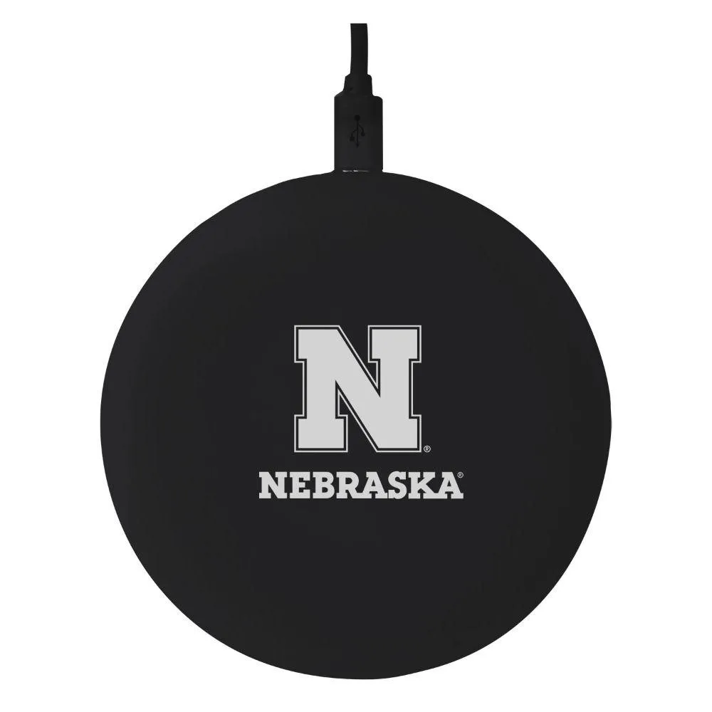  Huskers | Nebraska Lxg Wireless Light Up Charger | Alumni Hall