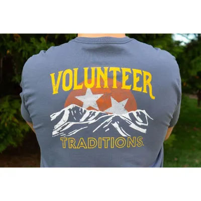 Ah | Volunteer Traditions Mountain Range Tri- Star Pocket Tee Alumni Hall