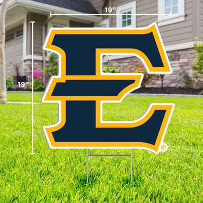  Bucs | Etsu Lawn Sign | Alumni Hall