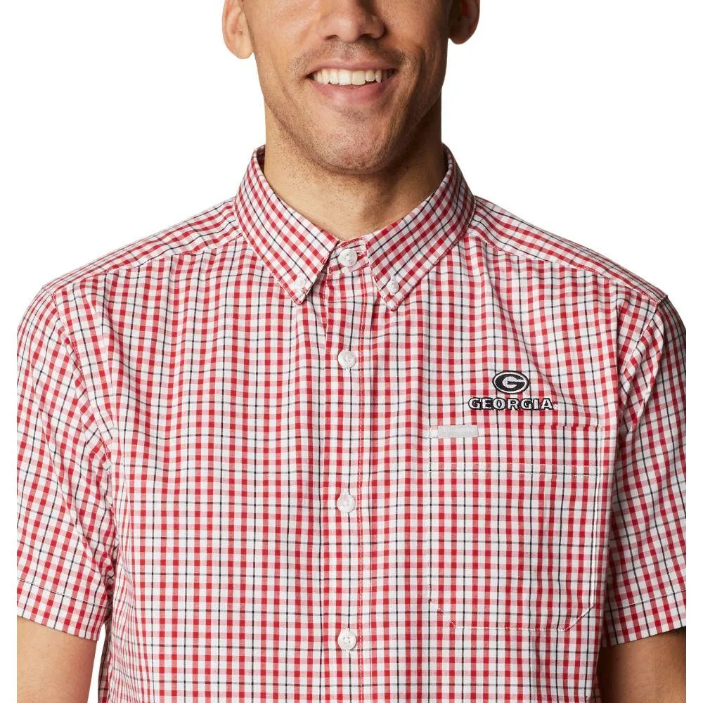 Dawgs | Georgia Columbia Rapid Rivers Short Sleeve Buttonup Shirt Alumni Hall