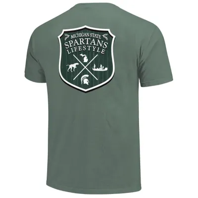 Spartans | Michigan State Wood Sign Laurels Comfort Colors Tee Alumni Hall