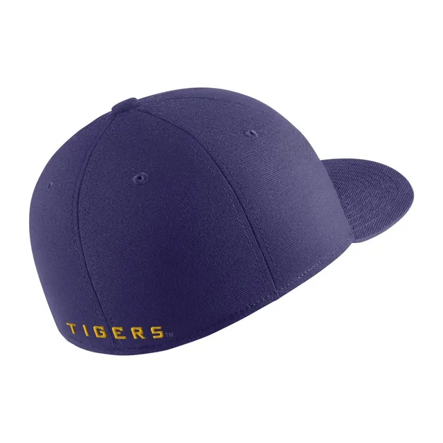 Men's Nike Purple LSU Tigers Baseball True Performance Fitted Hat