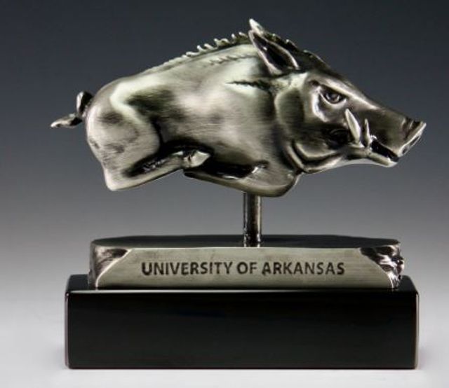  Razorbacks | Arkansas Icon Artworks Pewter Desktop Sculpture | Alumni Hall