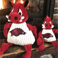 Razorbacks | Arkansas Tusk The Razorback Knottie Pet Toy | Alumni Hall