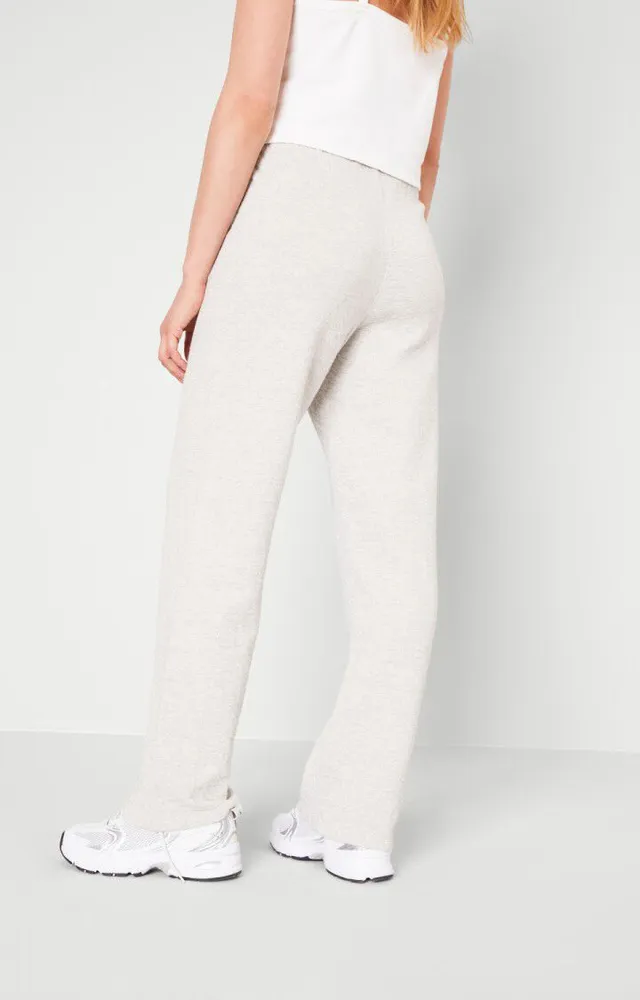 Nike Sportswear Club Fleece Women's Mid-Rise Joggers. UK