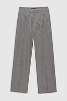 Carrie Pant