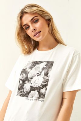 T-shirt en coton fleuri