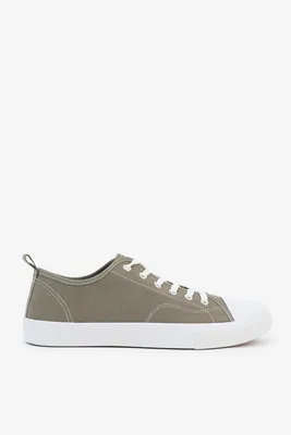 Ardene Man Low Top Sneakers with Toe Cap in Khaki | Size | Rubber